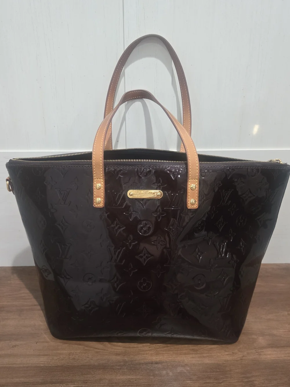 Louis Vuitton Bellevue Vernis Amarante Monogram Patent Top-Handle Tote Bag